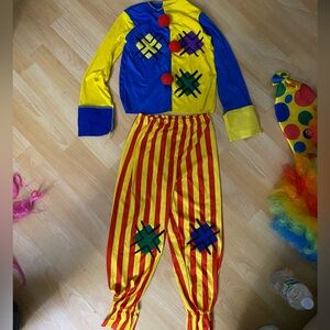 ⭐️Clown Costumes!⭐️